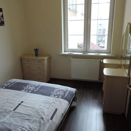 Gdańskie - - Długa Z Widokiem Na Ratusz I Nad Motławą * Gdańsk